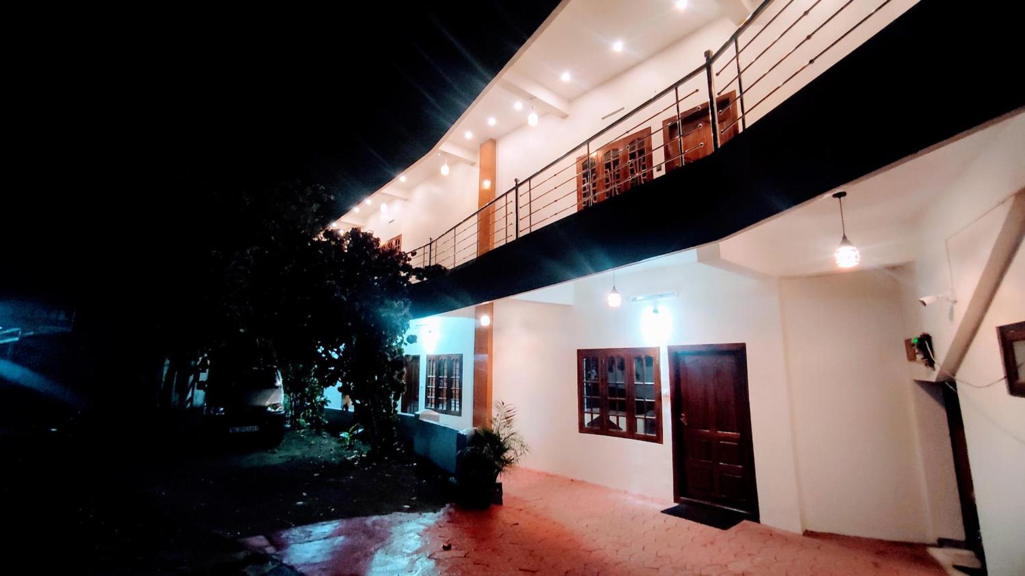 Grand Periyar Appartement Thekkady Buitenkant foto